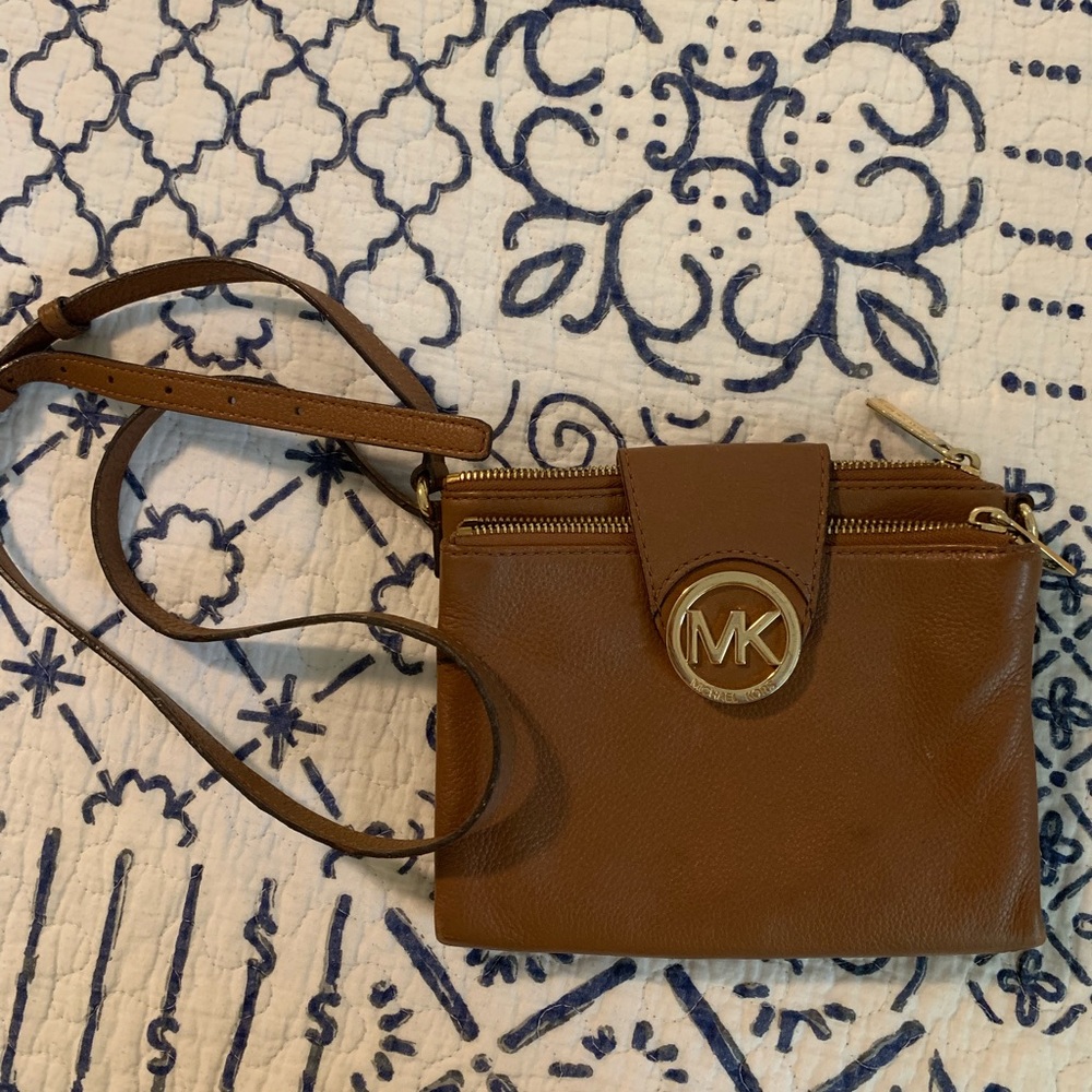 Authentic Michael Kors Crossbody